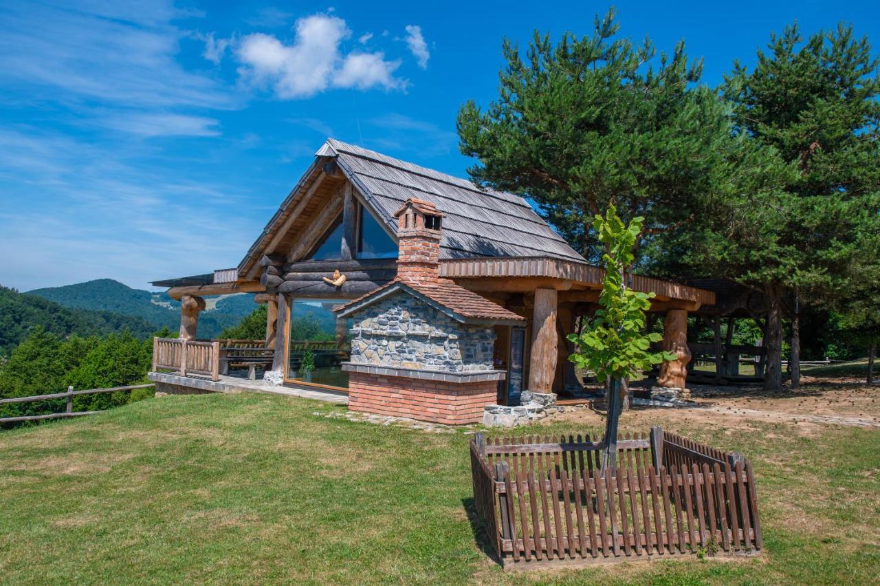 Holiday Home Ernest Zelezni With Hot Tub Ivancna Gorica Eksteriør bilde