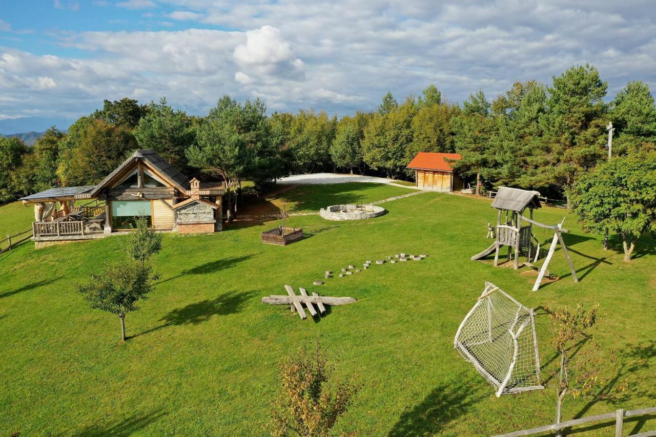 Holiday Home Ernest Zelezni With Hot Tub Ivancna Gorica Eksteriør bilde